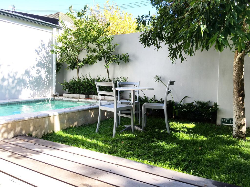 Cricklewood Place - Luxury Holiday Homes เคปทาวน์ ภายนอก รูปภาพ