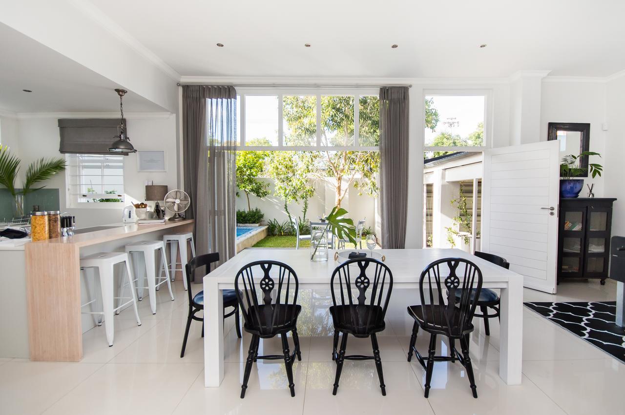 Cricklewood Place - Luxury Holiday Homes เคปทาวน์ ภายนอก รูปภาพ
