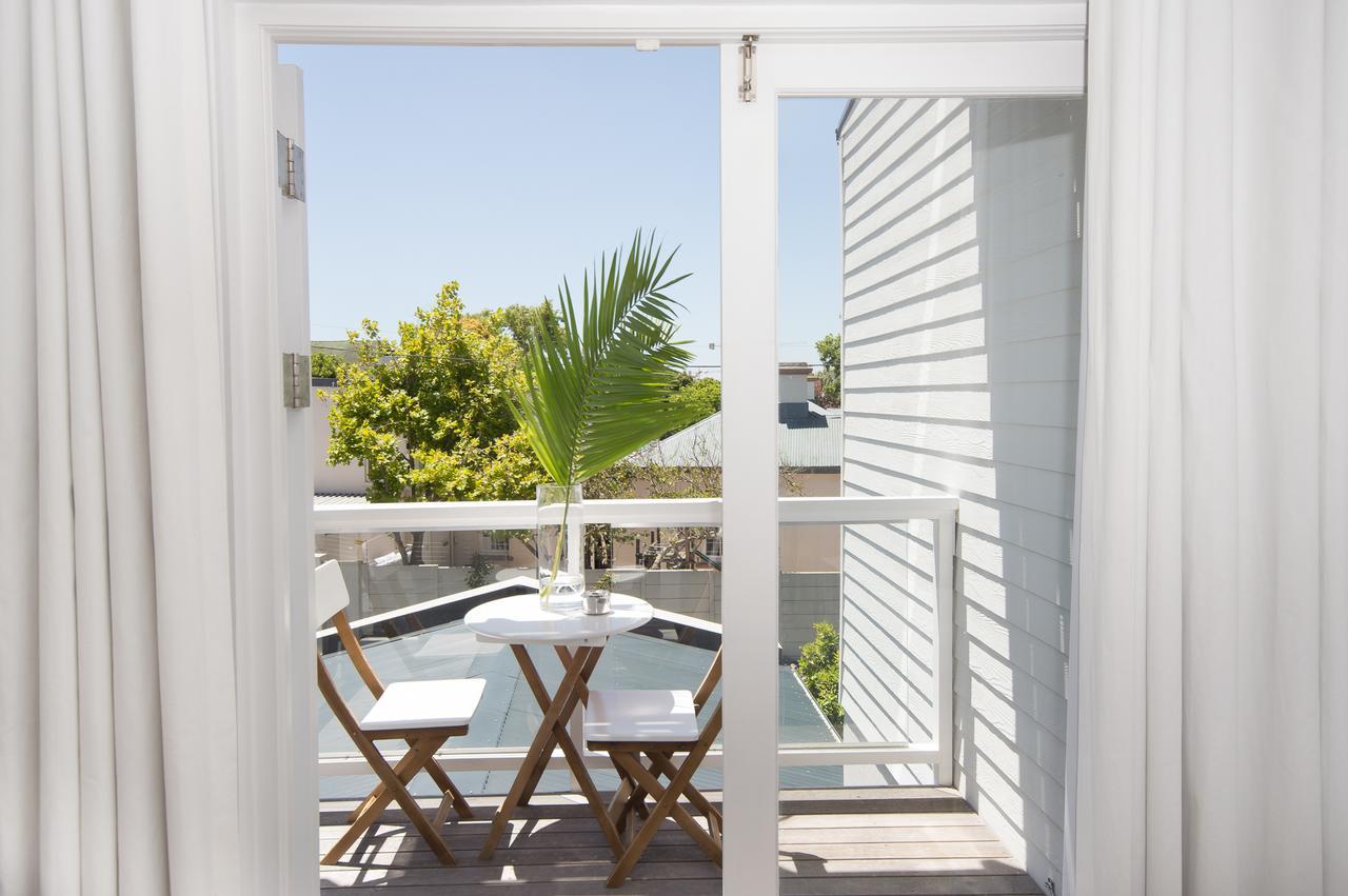 Cricklewood Place - Luxury Holiday Homes เคปทาวน์ ภายนอก รูปภาพ