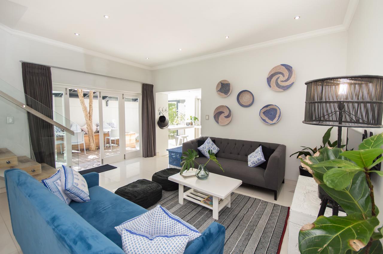 Cricklewood Place - Luxury Holiday Homes เคปทาวน์ ภายนอก รูปภาพ